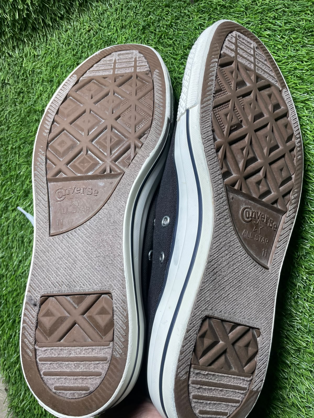 Black Converse Low Top (45 / 11)