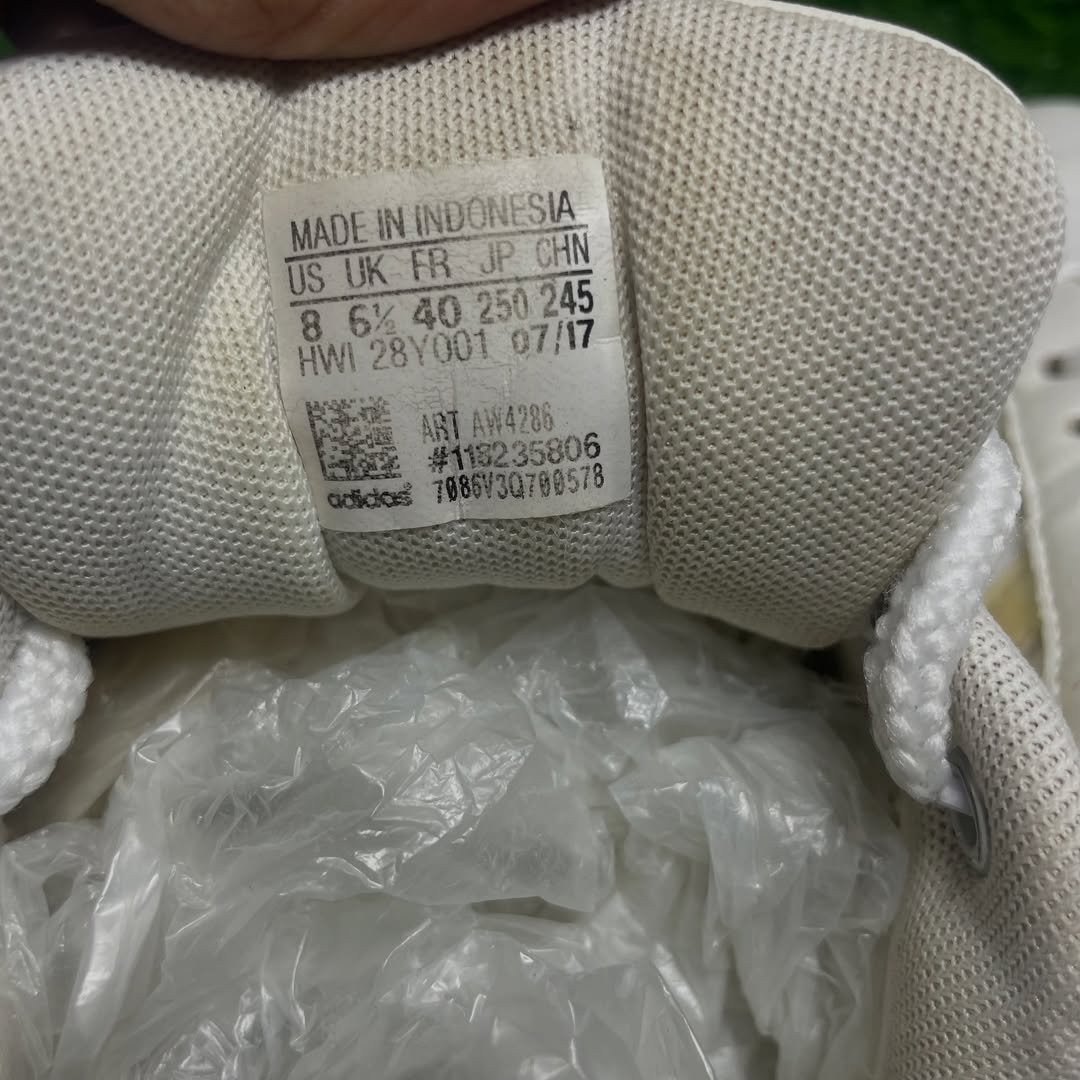 Original Adidas Shoes Size (40)
