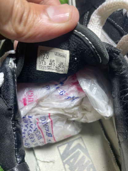 Vans Low Top (46)