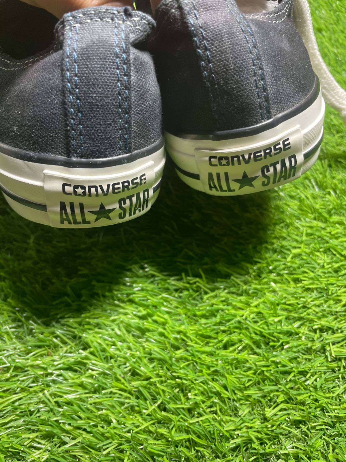 Black Converse Low Top(Size 37.5 / 6.5)