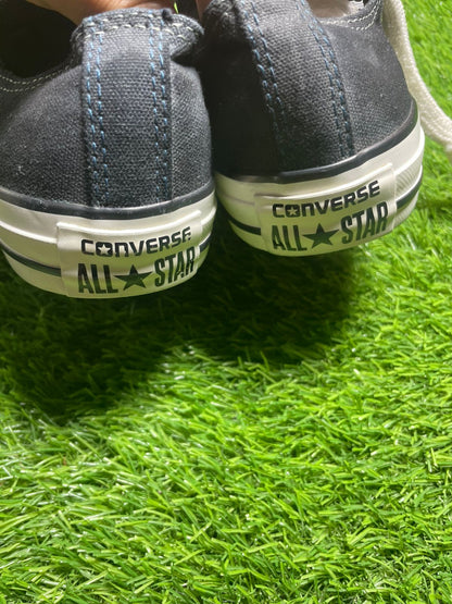 Black Converse Low Top(Size 37.5 / 6.5)