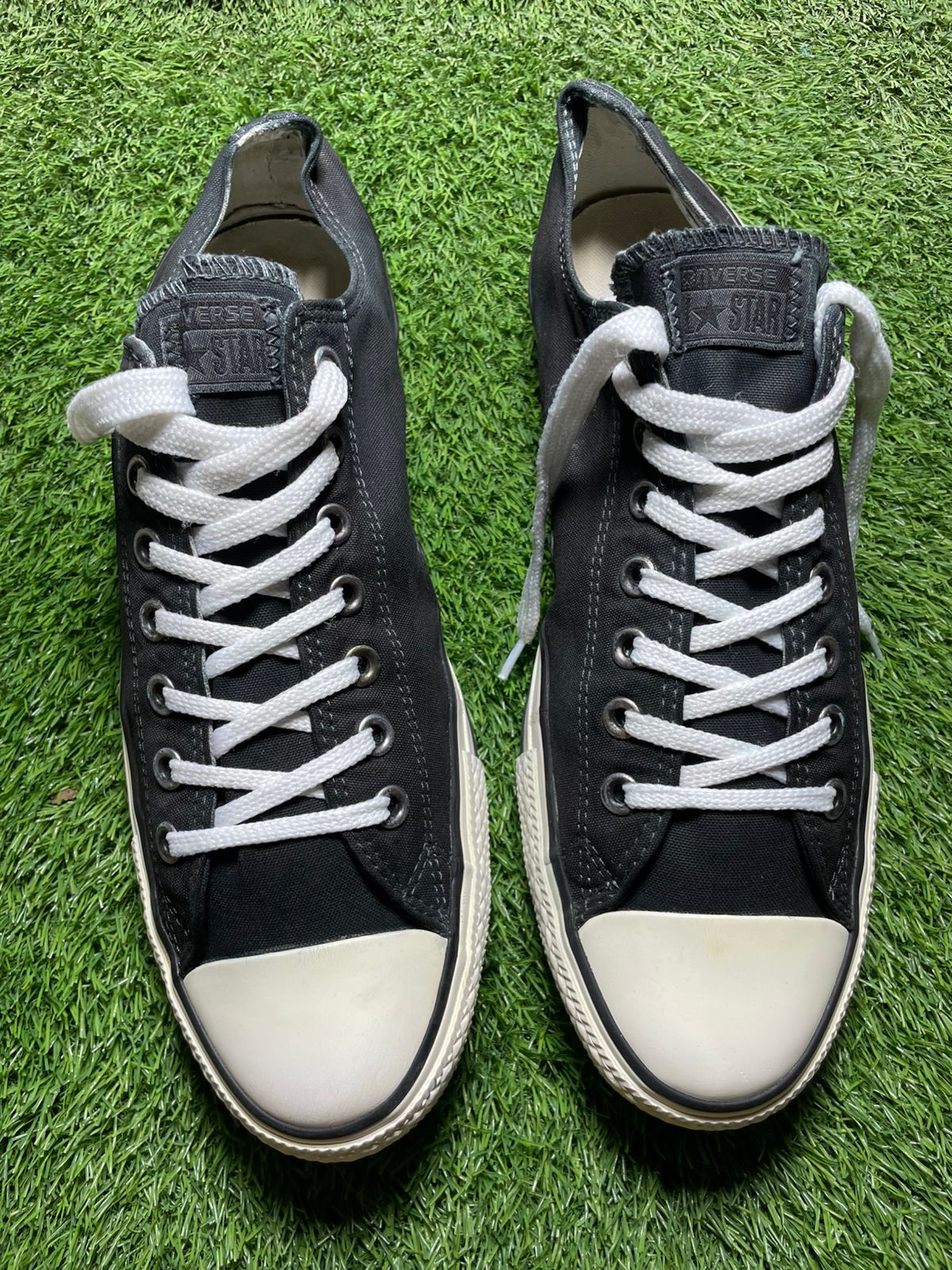 Black Converse Low Top (45 / 11)
