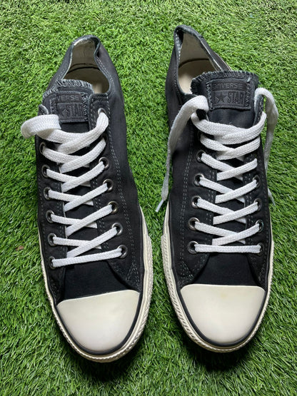 Black Converse Low Top (45 / 11)