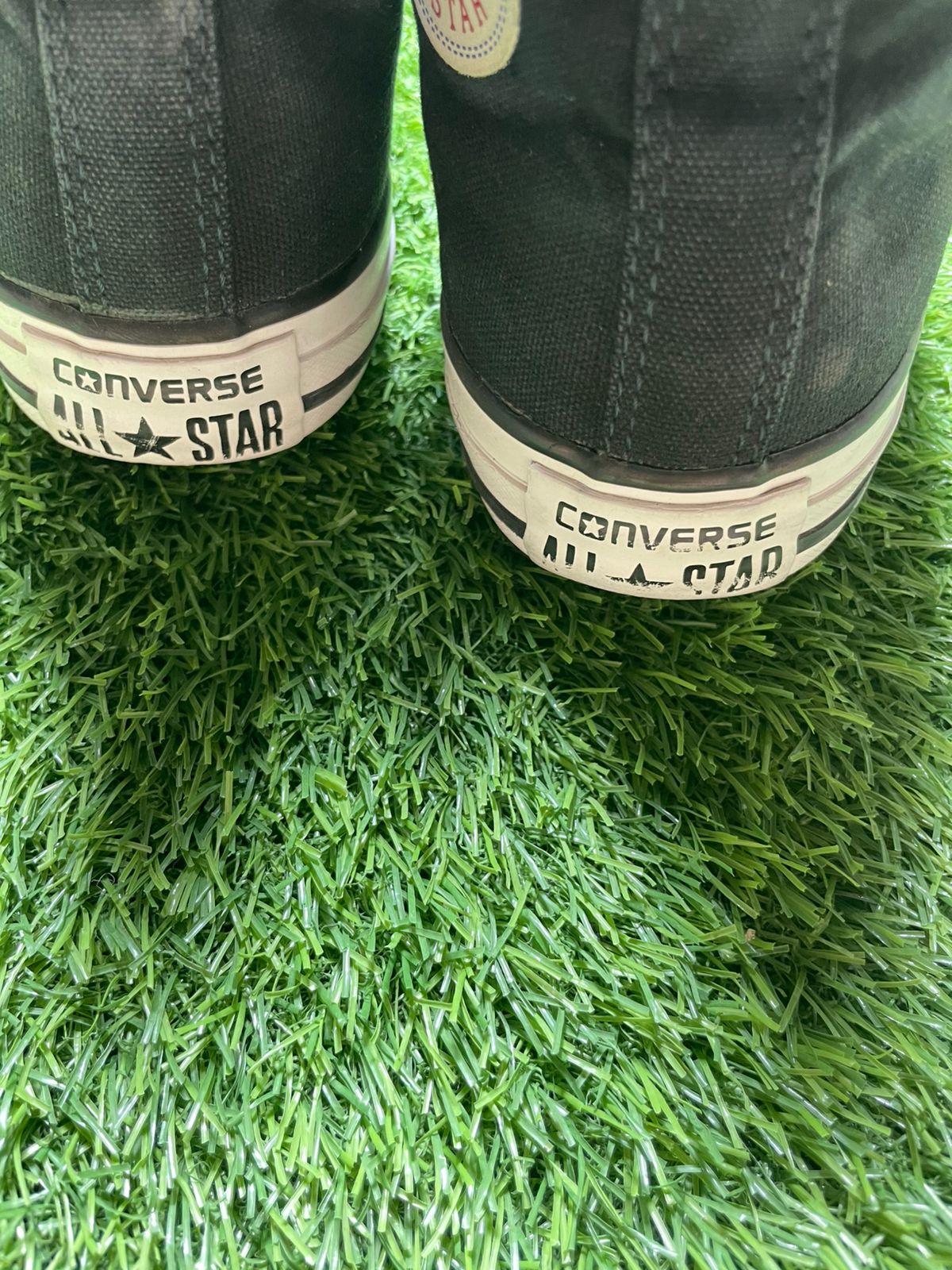 Black Converse High Top (37.5 / 6.5)