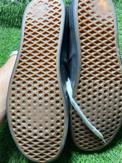 Vans Low Top ( 45 - 11 )