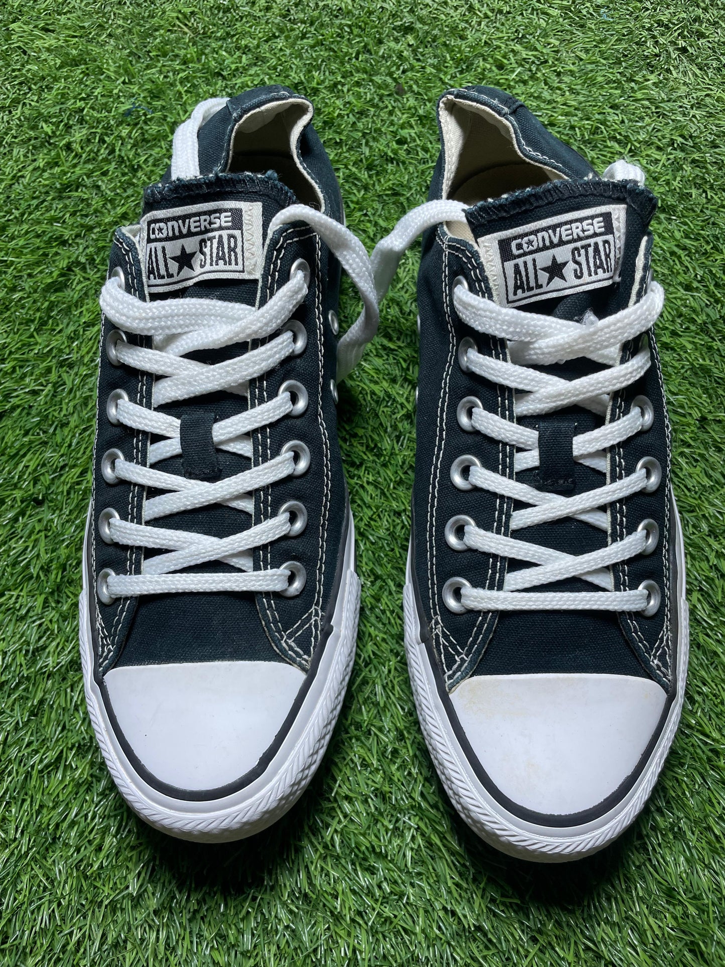 Black Converse Low Top(39 / 6 )