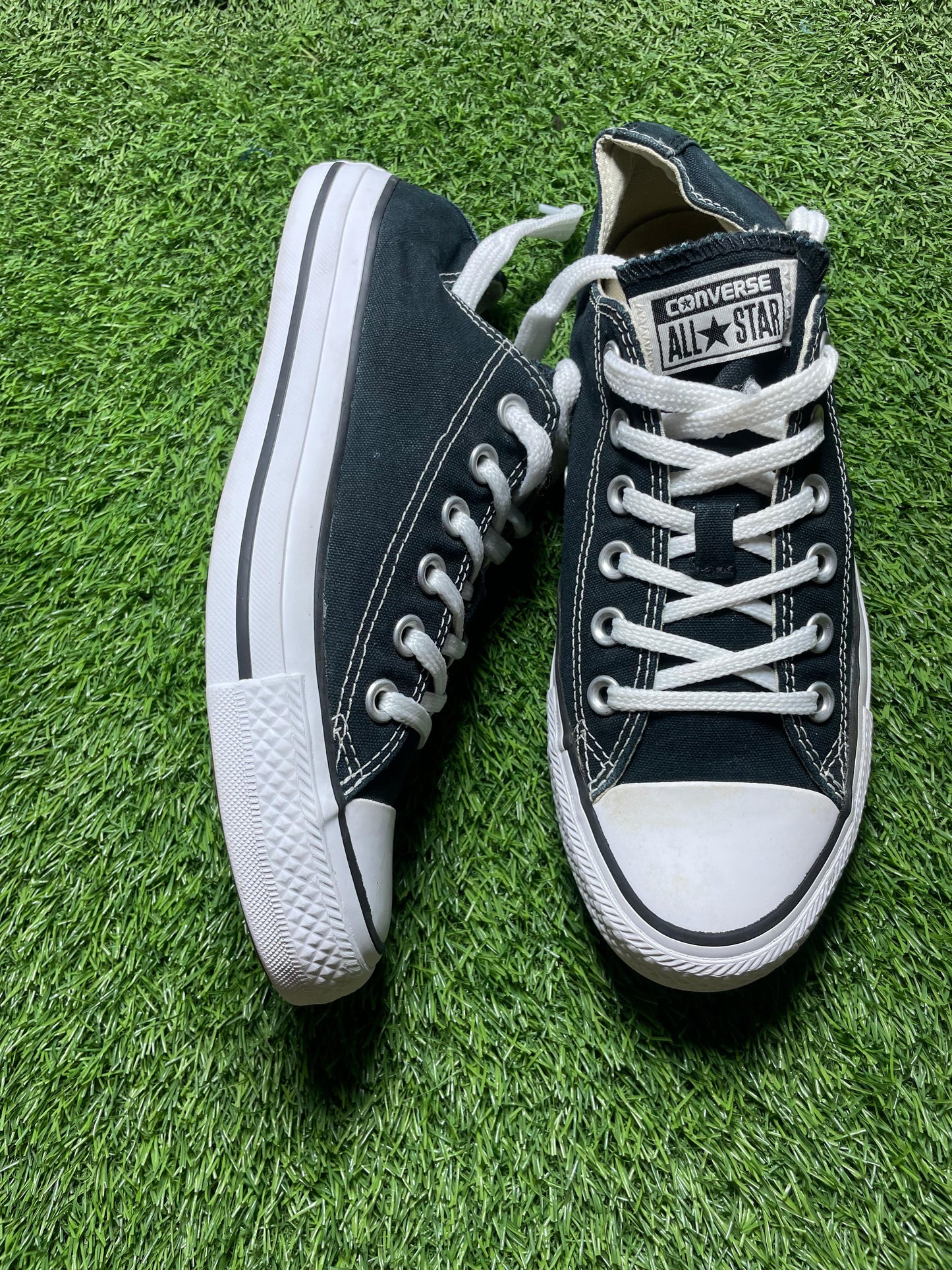 Black Converse Low Top(39 / 6 )