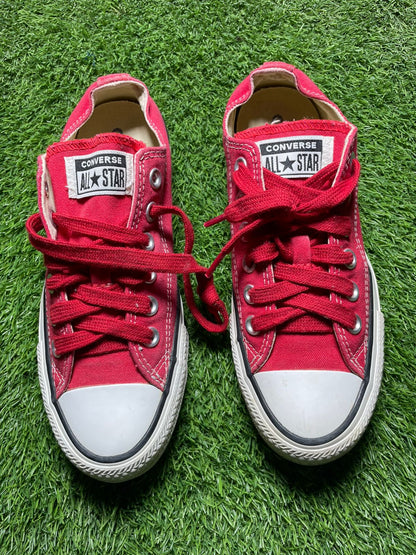 Red Converse Low Top (37 / 6)