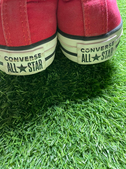 Red Converse Low Top (37 / 6)