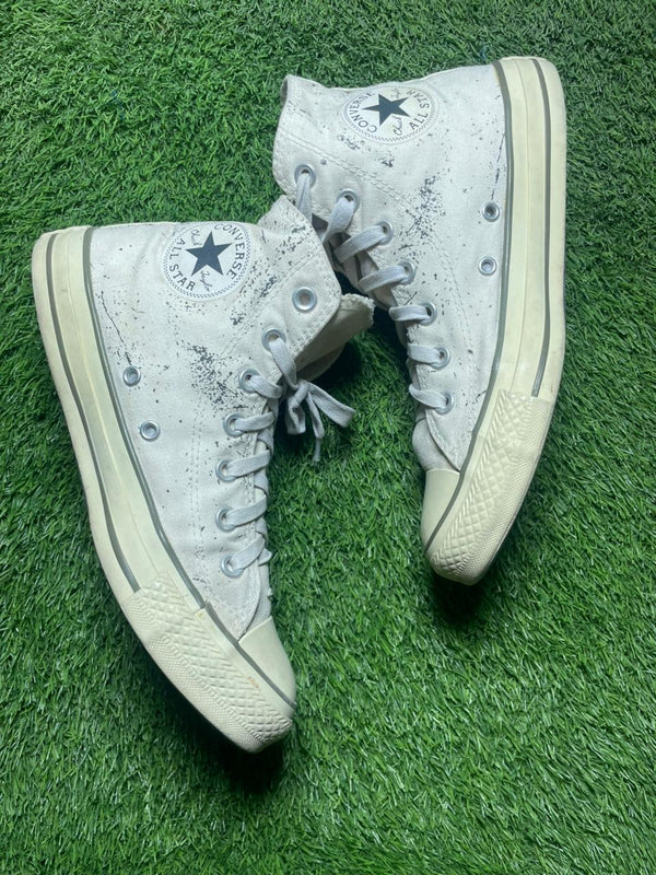 White Converse High Top ( 39 / 6 )