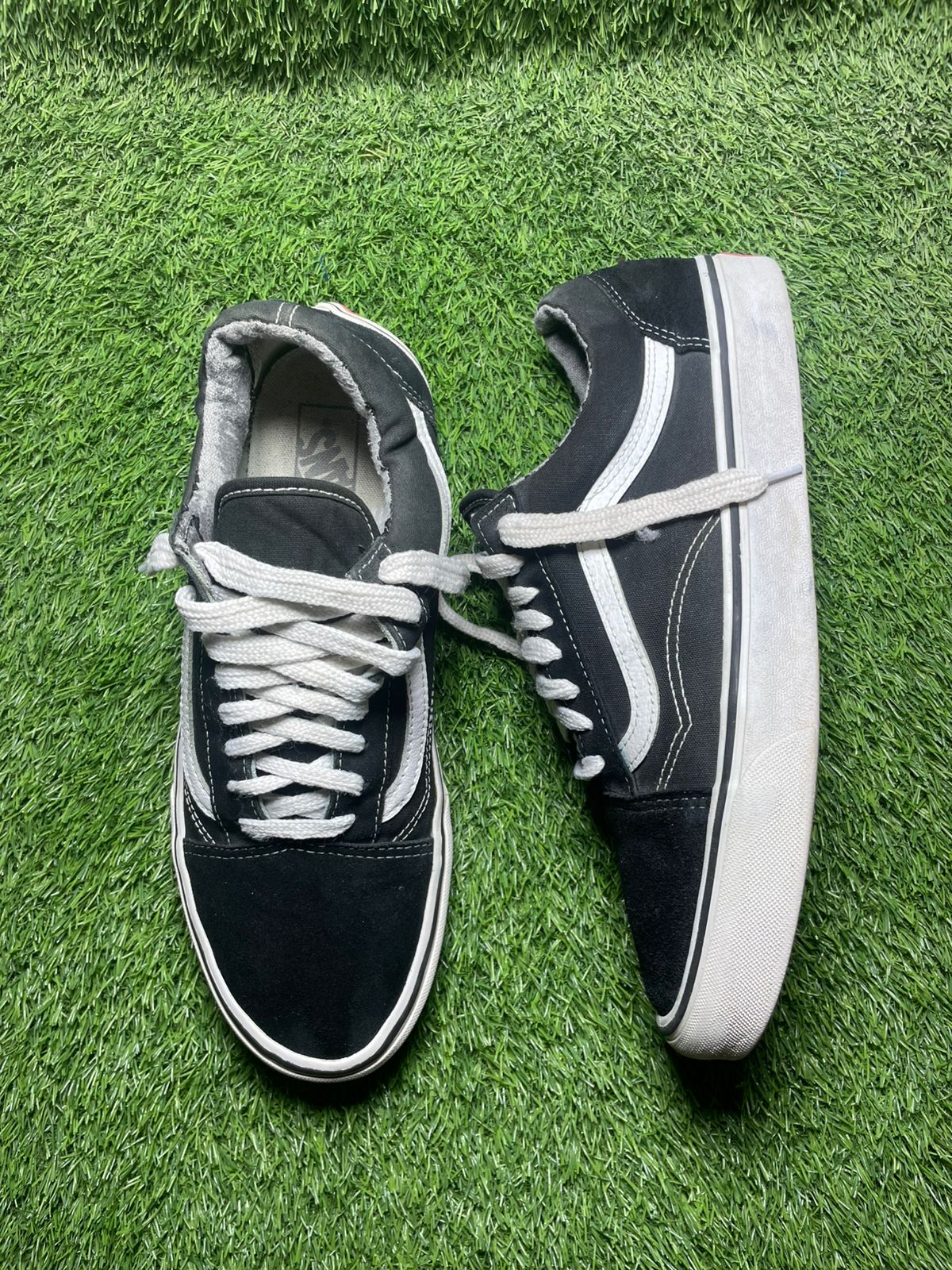 Vans Low Top ( 44 / 10 )
