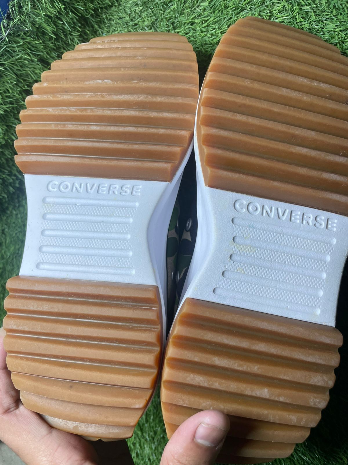 Leporad High Top Converse ( Size 38.5-39 / 5.5-6 )