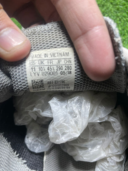 Grey Ad!das Low Top ( 45 - 11 )
