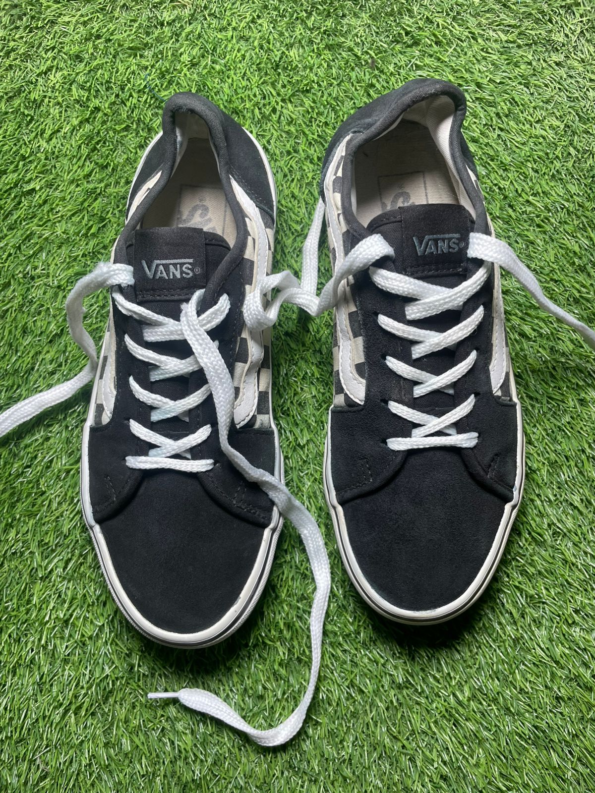 White Vans Low Top ( 39 / 6 )