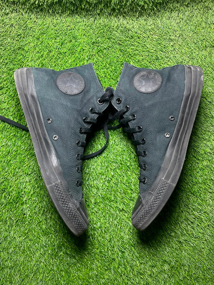 BLACK Converse High Top ( 45 / 11 )