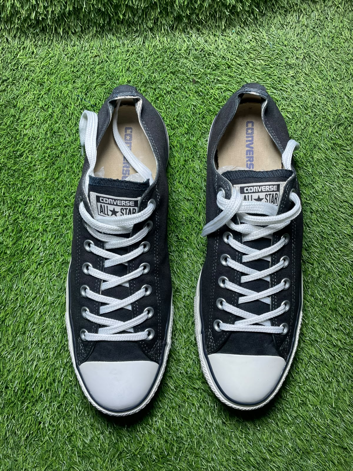 Black Converse Low Top (45 / 11)