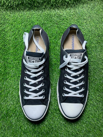 Black Converse Low Top (45 / 11)