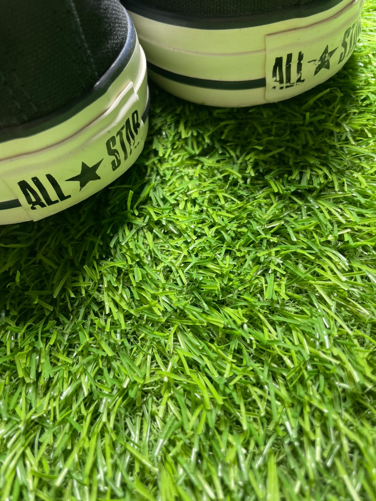 Black Converse Low Top (45 / 11)