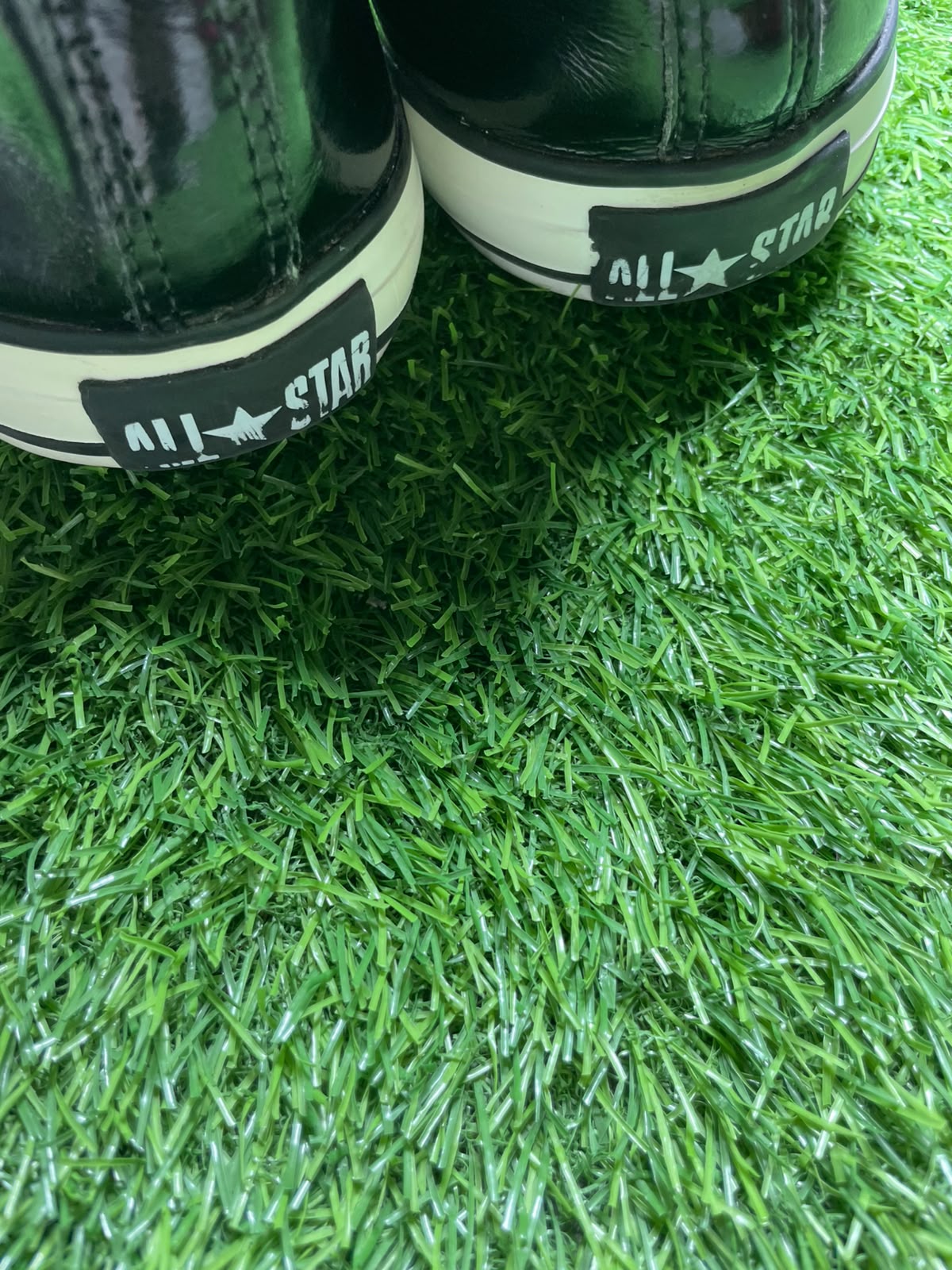 Black Converse High Top (46.5 / 11 )