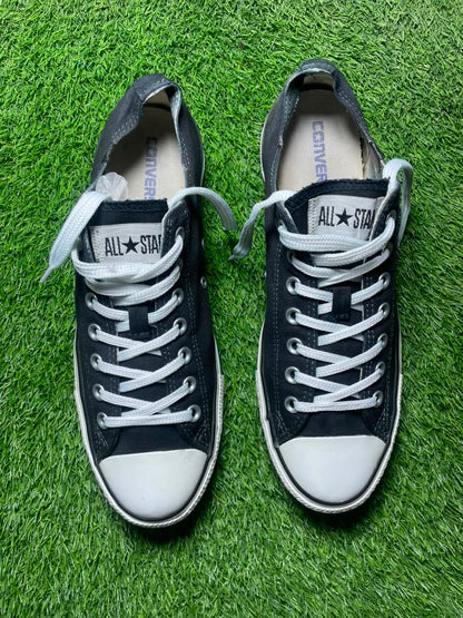 Black Converse Low Top ( 43 / 9 )