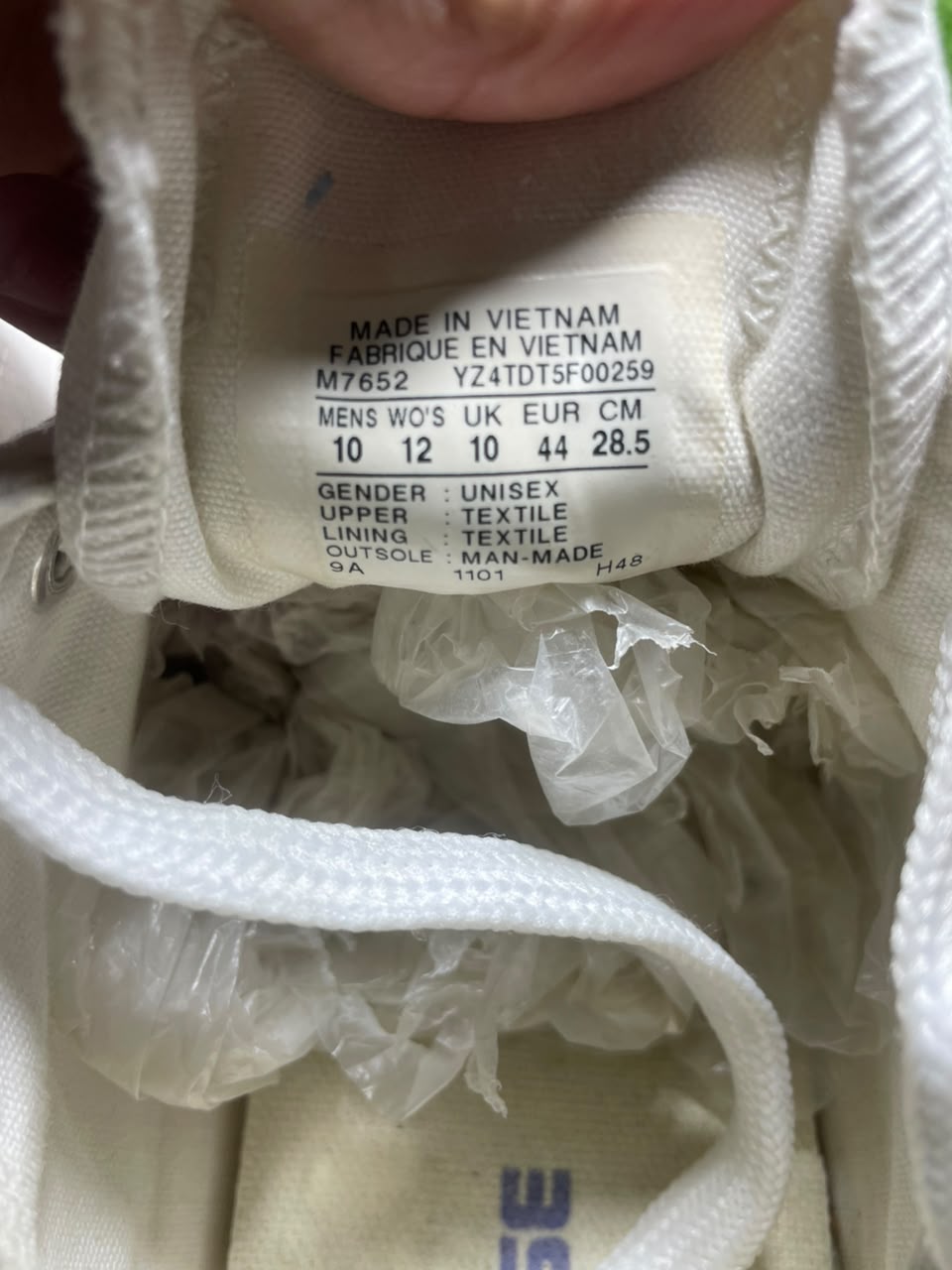 WHITE Converse Low Top ( 44 / 10 )