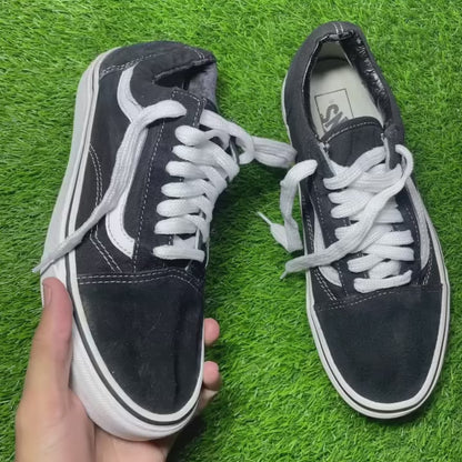 Black Vans Low Top(40 / 8.5)