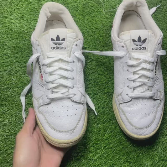 Orginal Adidas Shoes Size (42.5)