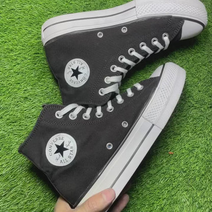 Black Converse High Top (40 / 8.5)