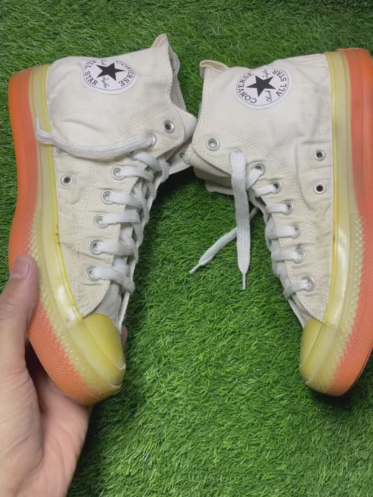 White Converse High Top (42 / 10)