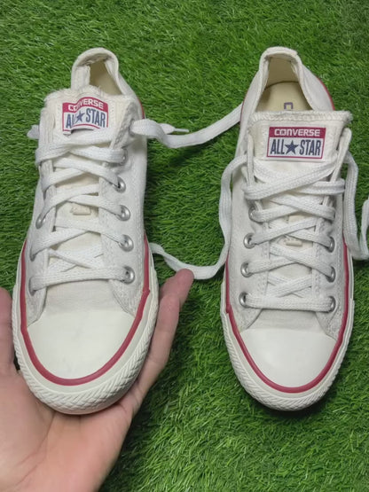 White Converse Low Top(39 / 8)