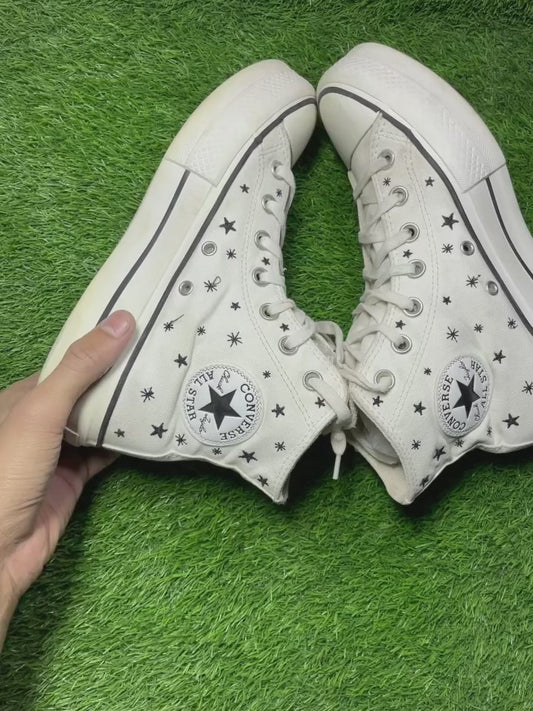 White Converse High Top (38 / 7)