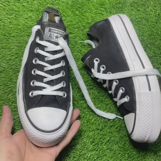 Black Converse Low Top (37 / 6)