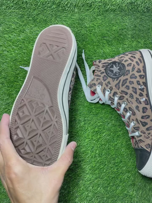 Cheetah Converse High Top (39 / 8)