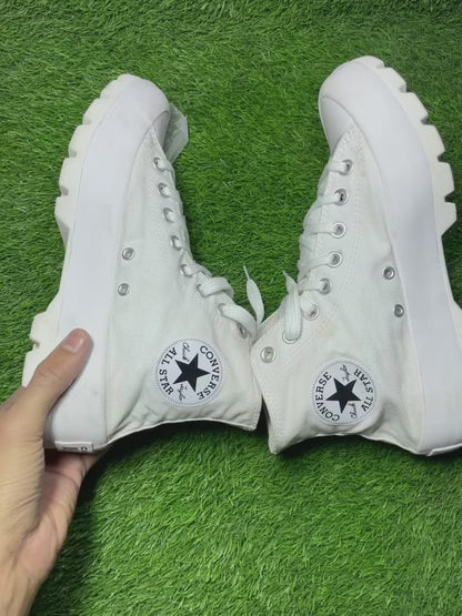 White Converse High Top(40 / 8.5)