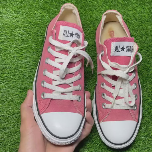 Pink Converse Low Top (39.5 / 8)