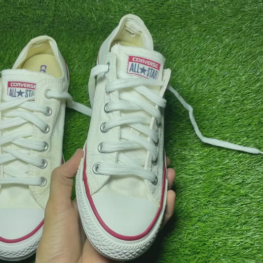 White Converse Low Top (Size 39.5 / 8)