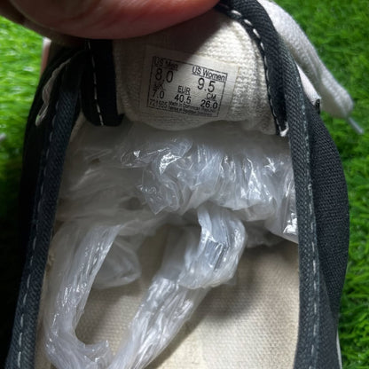 Black Vans Low Top(40.5 / 8.5)