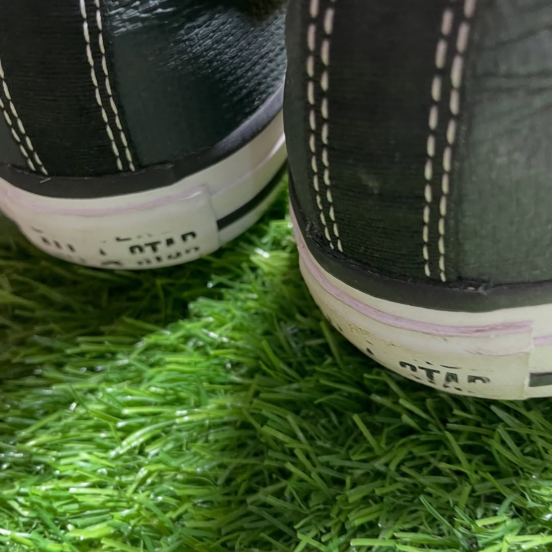Black Converse High Top (44.5 / 12.5)