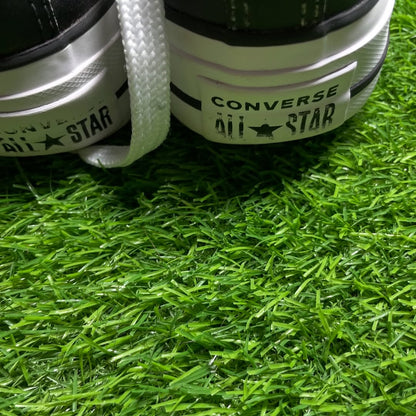 Black Converse Low Top (40 / 8.5)
