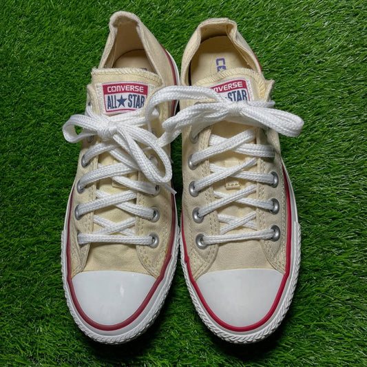Beige Converse Low Top(Size 38 / 7)