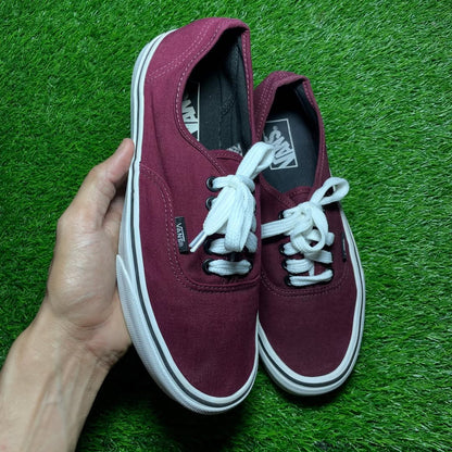 Red Vans Low Top(Size 40 / 8.5)