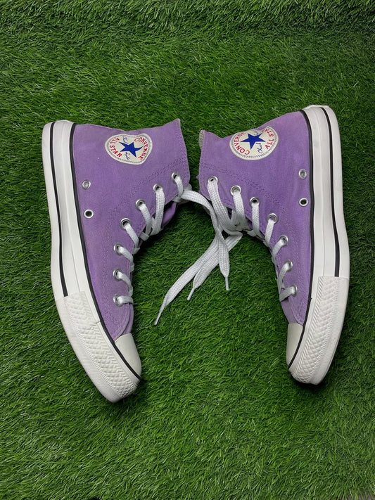 Purple Converse High Top (39 / 8)