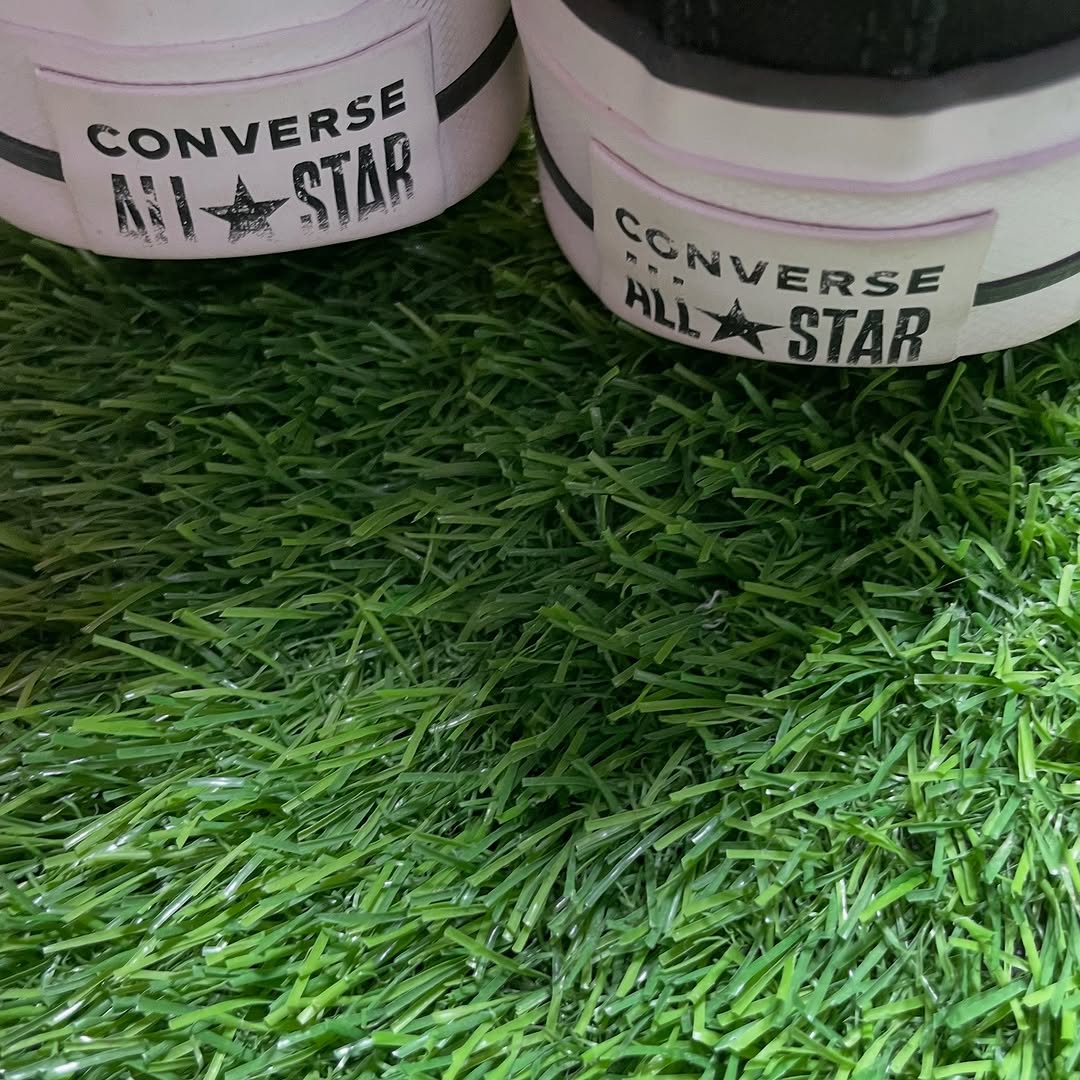 Black Converse High Top (40 / 8.5)