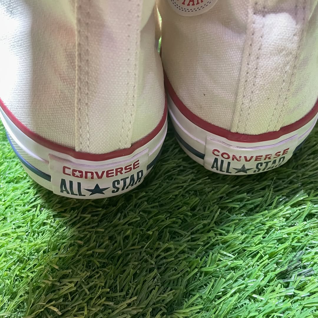 Beige Converse High Top (Size 39.5 / 8)