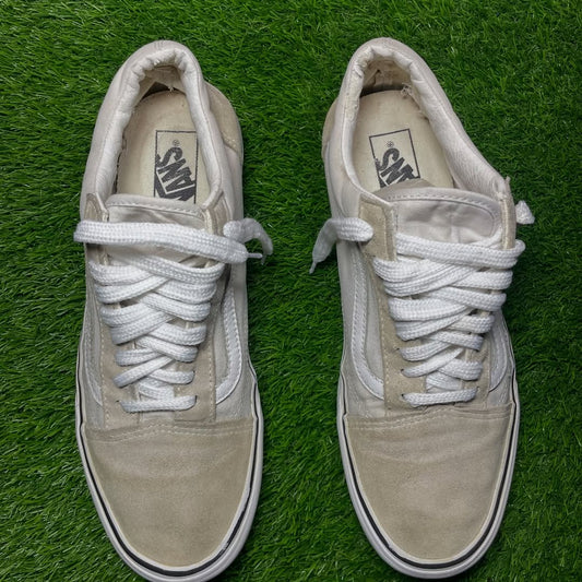 Beige Vans Low Top (43 / 11)