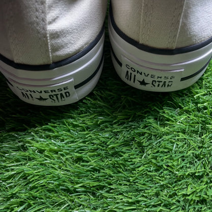 White Converse High Top (41 / 9)