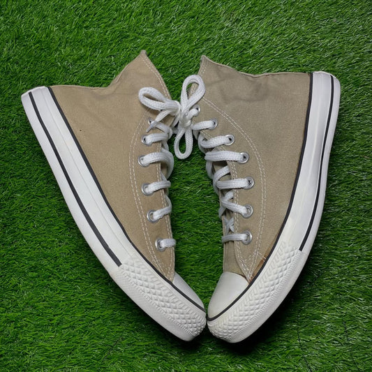 Beige Converse High Top(Size 39 / 8)
