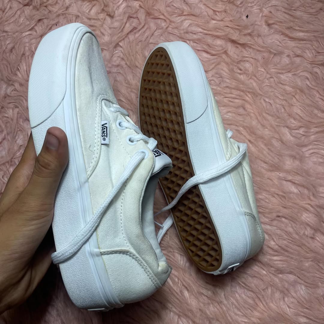 White Vans Low Top (Size 38 / 7)