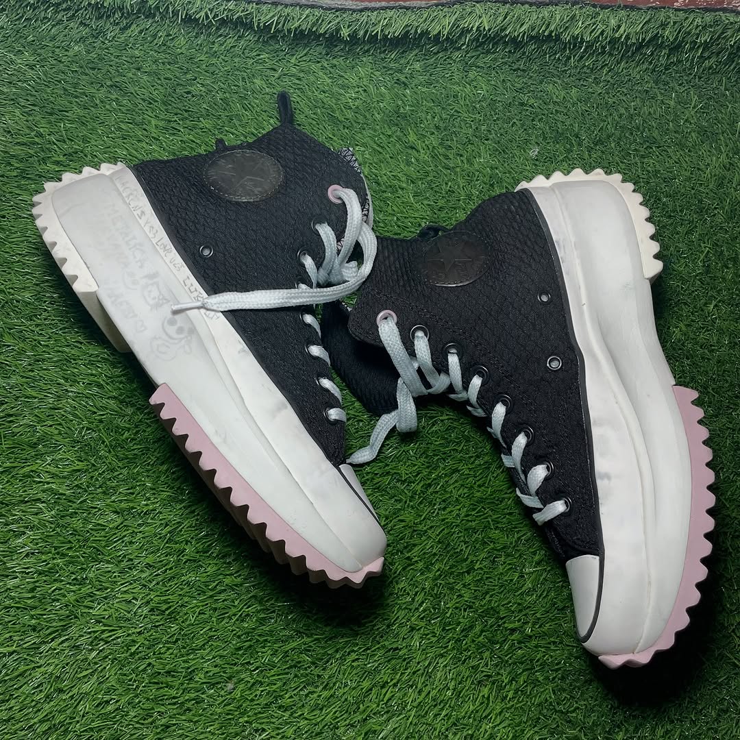 Black Converse High Top (40 / 8.5)
