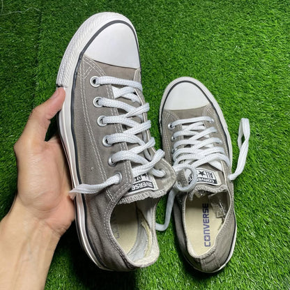 Gray Converse Low Top(Size 39 / 8)